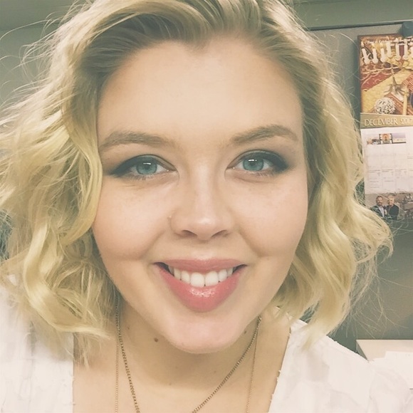 Meet your Posher, Hannah - Picture 1 of 1